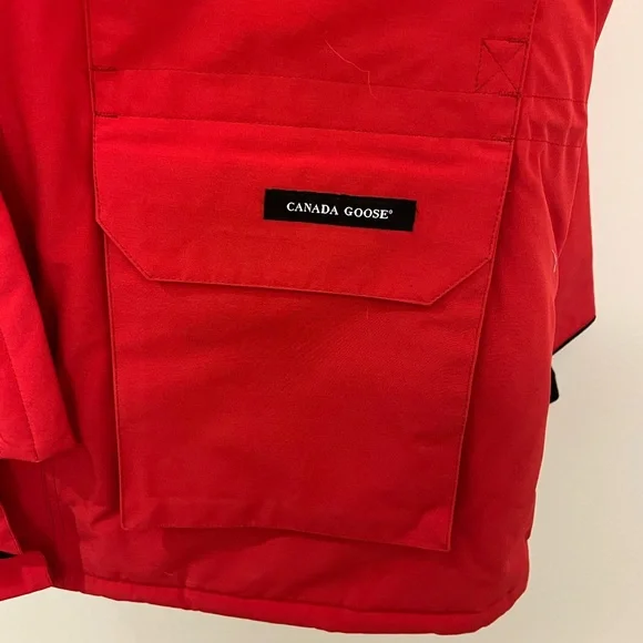 Canada Goose Men’s Expedition Parka - Picture 8 of 13